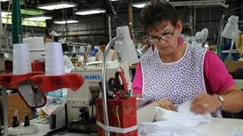 Cierre de textilera revela ajustes en el sector nacional