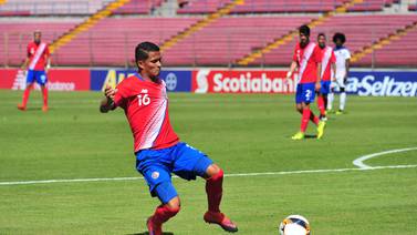 Gerson Torres regresa a Costa Rica con permiso de Óscar Ramírez