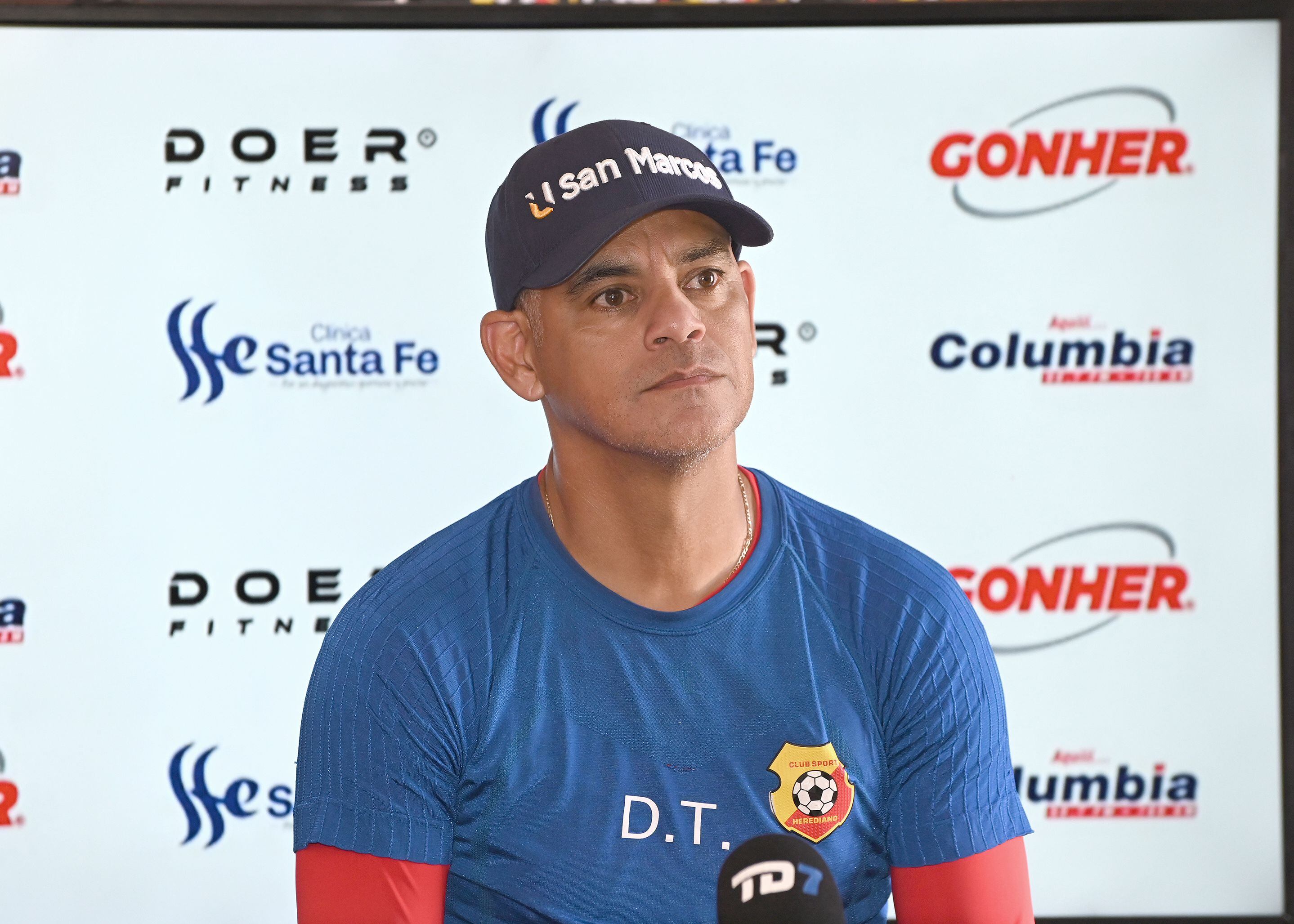 El técnico Héctor 'Pity' Altamirano atendió a la prensa este viernes en el estadio de Santa Bárbara, previo al partido del Herediano, este domingo ante el Cartaginés.   