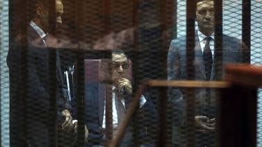 Tribunal egipcio condena a Hosni Mubarak a tres años de cárcel por corrupción