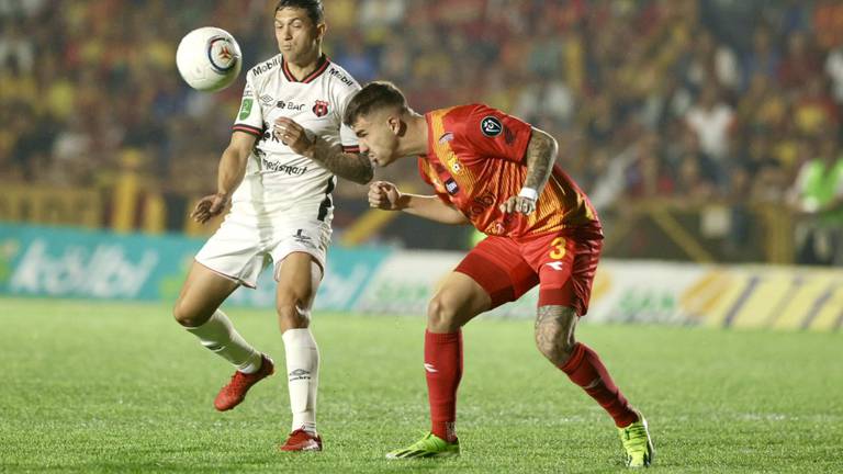 Herediano vs. Alajuelense en vivo: Llegaron los goles en un partido intenso 
