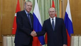Rusia y Turquía acuerdan reforzar la cooperación energética y económica
