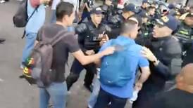 Seguridad: Dos manifestantes serán denunciados por acciones en contra del presidente Carlos Alvarado