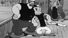 A sus 90 años, Popeye el marino aún saca músculo