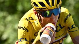 Tour de Francia: Jonas Vingegaard se cayó y se quedó sin el apoyo de dos compañeros