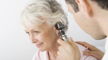CCSS limita elección de audífonos a pacientes con dificultad auditiva