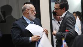Diputados califican de ‘antidemocrática’ reforma propuesta por el Gobierno a última hora