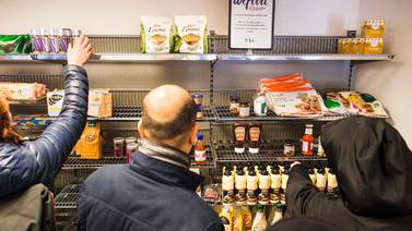 Supermercado combate desperdicio de alimentos