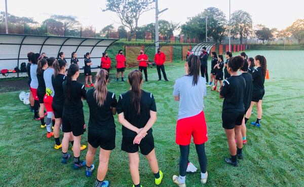 El equipo femenino de Alajuelense tendrá varios cambios y llegarán jugadoras de experiencia. Fotografía: Prensa Alajuelense