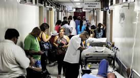 Servicios de urgencias en hospitales rebasan sus límites