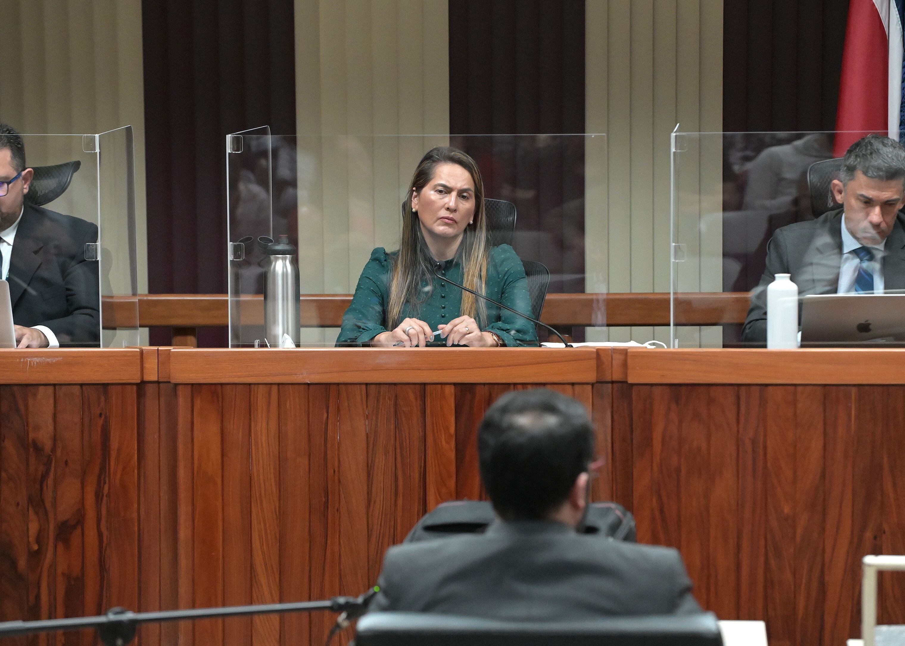José Manuel Fernández cumple tres días de declaraciones. Al frente la jueza Sandra Arrieta. Foto: Albert Marín para la Nación. 