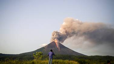 Actividad del volcán nicaragüense Momotombo se intensifica