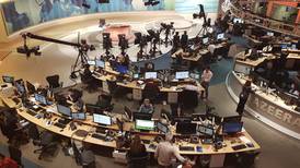 Hackean teléfonos de periodistas, productores y presentadores  de la cadena catarí Al Jazeera