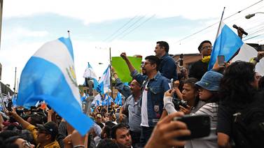 Fallos judiciales desafían la estabilidad democrática en Guatemala  previo al balotaje