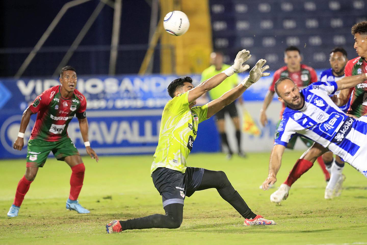 16/01/2024     Cartago. El Club Sport Cartaginés recibió a la Asociación Deportiva Guanacasteca, en partido de la segunda fecha de la Liga Promérica, Torneo de Clausura 2024.