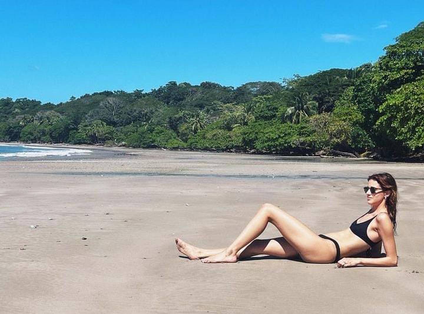 Actriz italiana Benedetta Porcaroli se dio una escapada de vacaciones en Costa Rica