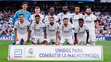 Estrellas del Real Madrid y una cinta de papel luchan contra la malnutrición