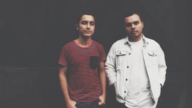 Sofá Kids, una dupla de hermanos, apuestan al <i>indie pop </i>en su primer álbum