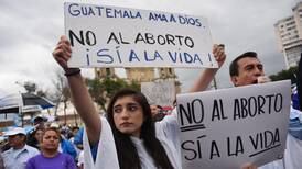 Guatemala endurece penas por aborto y cierra puerta a matrimonio homosexual