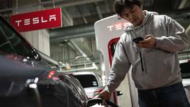 Tesla instalará fábrica de baterías en Shanghái