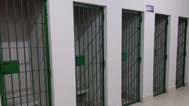Policía de Nicaragua construye más cárceles en medio de crisis