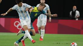 Argentina arranca los Juegos de Tokio 2020 estrellándose contra Australia