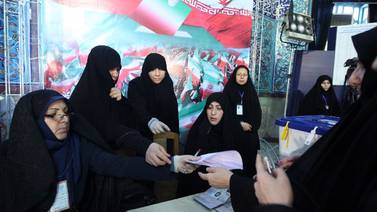 Radicales se imponen en  elecciones iraníes