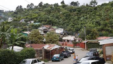 Tribunal Ambiental pone freno a casas en cerros de  La Carpintera 