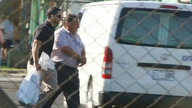 Exdiputado Rigoberto Abarca  sale de prisión La Marina