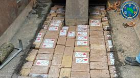 Policía incauta 1.000 paquetes de cocaína en vagoneta que circulaba por Jacó