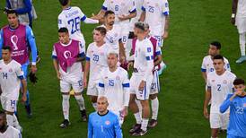 Selección de Costa Rica atraviesa larga noche de duelo y desasosiego en Qatar