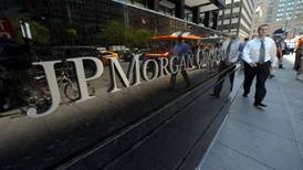 Informe: bancos del mundo se prestaron para blanqueo de enormes sumas de dinero