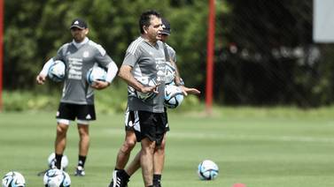 ¿Sí o no?: Guillermo Barros Schelotto debe responder hoy si le interesa la Selección Nacional de Costa Rica