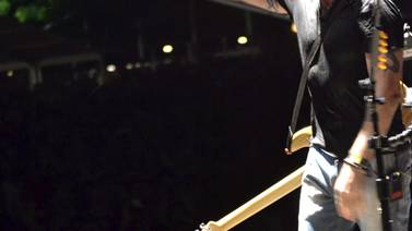 Juanes y Diego Torres se unen al homenaje para Serrat en los Grammy Latinos