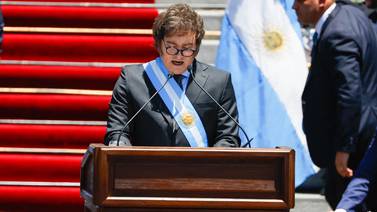  ‘No hay alternativa al shock’, advierte Javier Milei al asumir el poder en Argentina