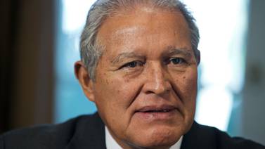 Sánchez Cerén saldrá del poder en El Salvador con nota en rojo