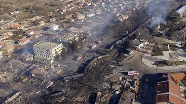 Explosión de tren de carga en Bulgaria deja siete muertos y decenas de heridos