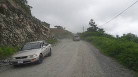 MOPT promete carretera a Monteverde asfaltada en setiembre del 2018
