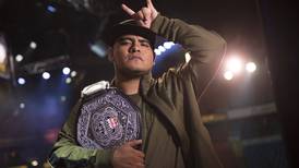 Crónica: Aczino ganó la final de la Red Bull Batalla de los Gallos en su natal México