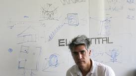 El chileno Alejandro Aravena gana Premio Pritzker 2016 por su arquitectura comprometida