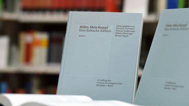 'Mi Lucha' de Hitler se publica en Alemania por primera vez desde la Segunda Guerra Mundial