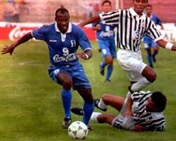 Jose Alexis Rojas Portero Honduras 0 Costa Rica 0 La Nacion