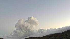 Volcán Poás de nuevo con restricciones de ingreso al incrementarse su actividad eruptiva