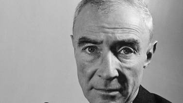 Página Negra: J. Robert Oppenheimer: Más brillante que mil soles