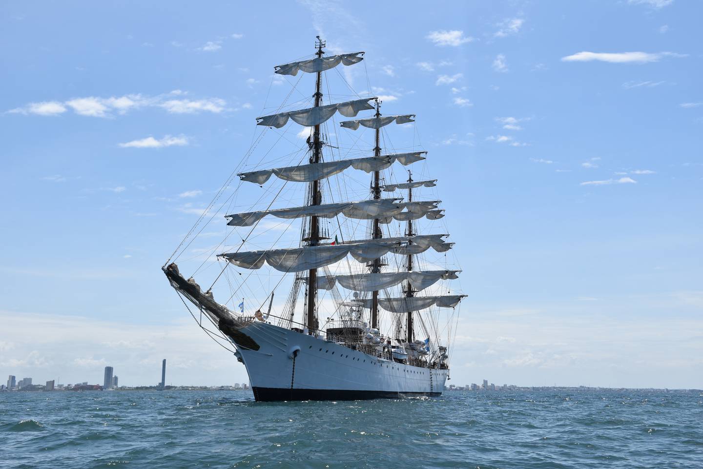 Buque de la Armada Argentina visita Costa Rica por segunda vez en su historia. (Cortesía)