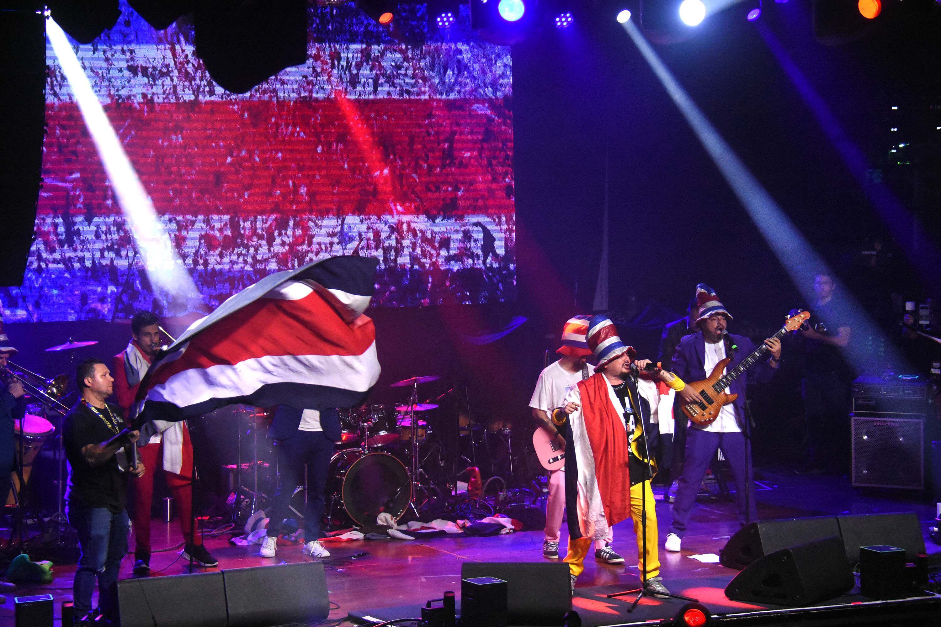 Para Los Ajenos es un verdadero orgullo cantarle a la Selección de Costa Rica, al país y a los aficionados ticos.