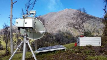 Roban equipo para monitorear actividad del volcán Turrialba