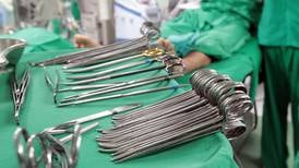 Cirujanos plásticos advierten de complicaciones cuando médicos generales hacen cirugía plástica