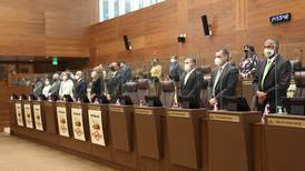 Jefes de fracción acuerdan votar plan para limitar reelección de alcaldes