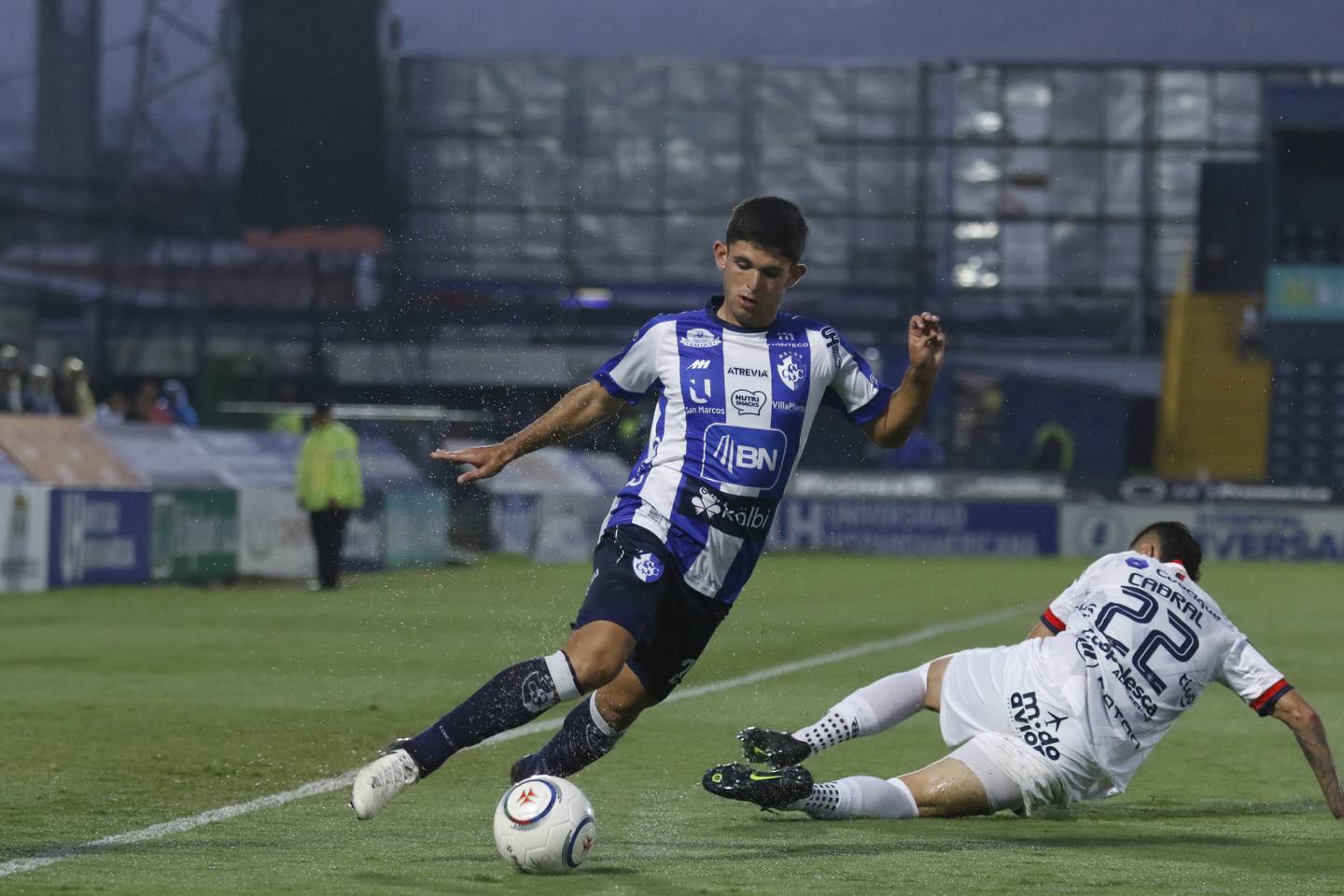 El juvenil del Cartaginés, Leonardo Alfaro, fue titular ante San Carlos, en el choque de la fecha 17 del Torneo de Clausura 2024.